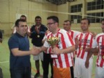 DEĞIRMENLI - Derik Kaymakamlık Voleybol Turnuvasında Sağlıkspor Şampiyon Oldu