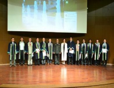 Düzce Üniversitesi'nde Bilimsel Yayınları Teşvik ve Akademik Yükselme Ödül Töreni Yapıldı