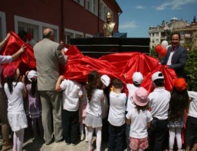 Giresun Belediyesi'nin Okullara Desteği Sürüyor