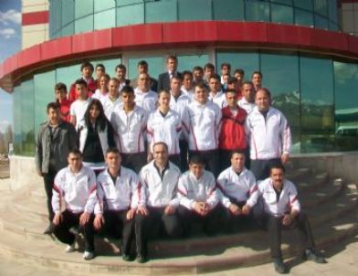 Çintimar Antrenörlerle Zirve Yaptı