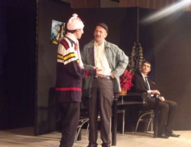 Erzurum Şehir Tiyatrosu Bekçi Murtaza’yı Sahneleyecek