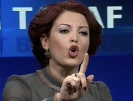 Nagehan Alçı Dört Bir Taraf'ta Müjdat Gezen'e fena saydırdı