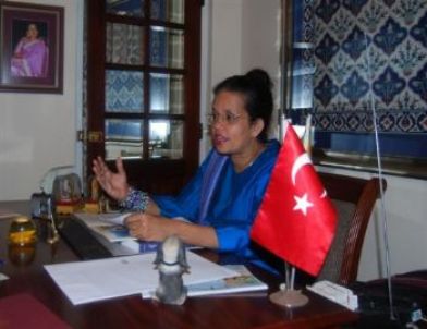 Türklerin Sri Lankalı “Annesi” Ankara’ya Büyükelçi Atandı