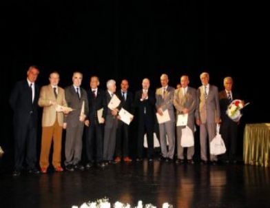 Yunus Emre Şiirlerle Anıldı