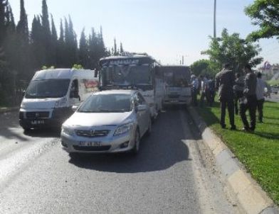 Gaziantep’te Zincirleme Trafik Kazası: 15 Yaralı