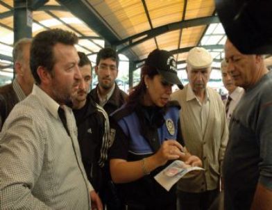 Polisten Sahte Paraya 'Sihirli' Çözüm