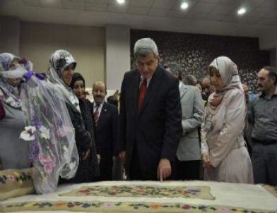 Ko-Mek Kartepe Sergisi Açıldı