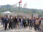 ÇAYKENT - Rize'de Bu Kez Hes Çalışanları Eylem Yaptı