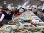 YAYıNEVLERI - Malatya'daki Kitap Fuarı 4 Günde 200 Bin Kişiyi Ağırladı