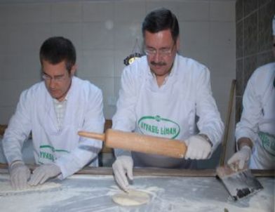 Melih Gökçek'ten Giresun Pidesi Hüneri - Ankara