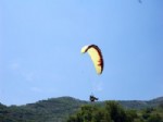 Uçmakdere Köyü, Trakya’nın Önemli Yamaç Paraşütü Noktalarından Biri Haline Geldi.