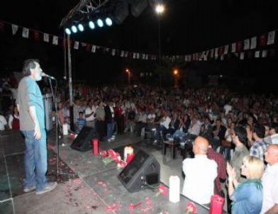 Bayraklı'dan ‘Üç Fidan’ Konseri