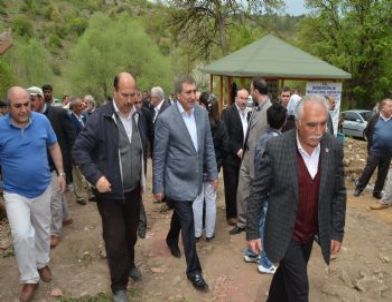 Eflani Kürei Hadid Camisi Restorasyon Çalışmaları Devam Ediyor