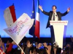 Hollande, Zafer Konuşmasını Yaptı