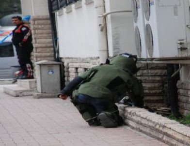 Şüpheli Paketten Spor Ayakkabı Çıktı