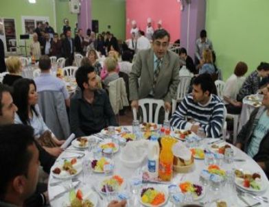 Yabancı Eğitimciler Roman Orkestrası İle Coştu