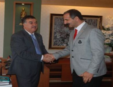 Aydın Tabip Odası Yönetimi Vali Kerem Al’ı Ziyaret Etti