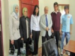 OSMAN AYDıN - Düzce’de Ygs’de Başarılı Öğrencilere Ödül