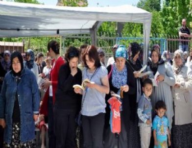 Kitap Sevgisi Çığ Gibi Büyüyor