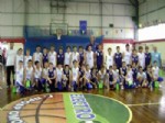 ABK Ayvalıkgücü Belediyespor Minik Erkek Basketbol Takımı Yurda Döndü