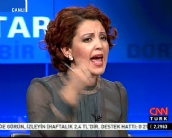 Canlı yayında evlere şenlik Deniz Gezmiş kavgası