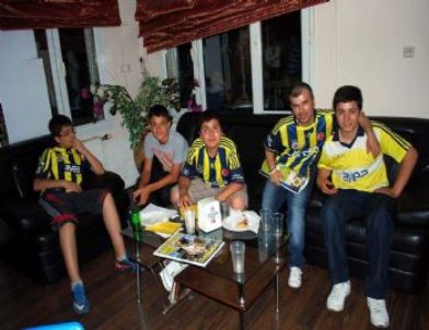 Salihli'de Fenerbahçeliler Derneği Kongresi Yapıldı