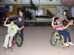 MEHMET YAŞAR - Türkiye’nin Tek Engelli Dans Grubu Türkiye’yi Avrupa’da Temsil Etmek İstiyor
