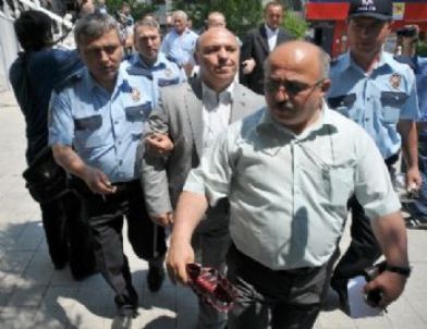 Denize Düşen Otomobil Kazası İle İlgili 4 Kişi Tutuklandı