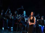 ÖZLEM SAVAŞ - Gitar Kursiyerleri Eğitimlerini Konserle Taçlandırdı