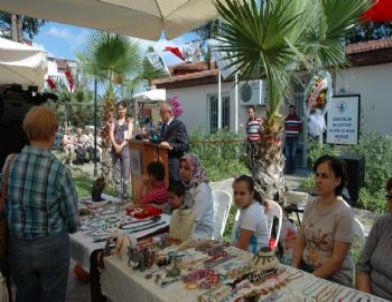 Marmaris'te Halk Eğitim Merkezi Kursları Yıl Sonu Sergisi Açıldı