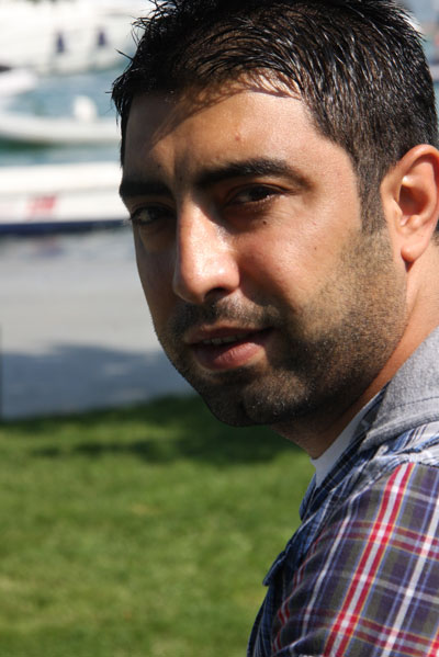 Değişmezsem Bıçak Altına Yatarım