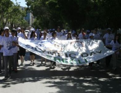 Konya’da Olimpik Gün Yürüyüşü ve Koşusu