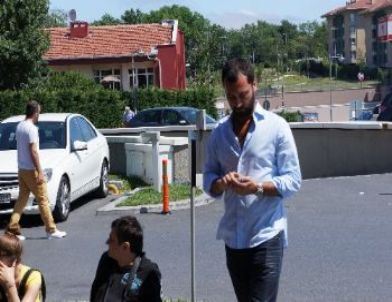 Sanatçı Dostları ve Yakınları Bengü’yü Hastanede Ziyaret Etti