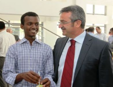 Başkan Köşker’den Türkçe Şölenine Davet!