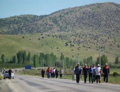Eshab-ı Kehf Gönül Elçileri Göksun’a Yürüdü