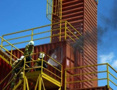 Kocaeli İtfaiyesi Eğitmeye Devam Ediyor