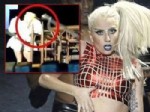 LADY GAGA - Lady Gaga Sahnede Başından Yaralandı