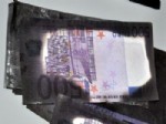 Boyalı Banknotlarla İşadamının 170 Bin Euro Parasını Çarptılar