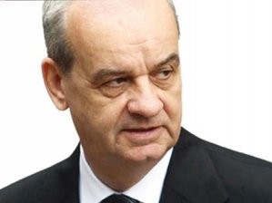 İlker Başbuğ: Bu devleti kapatmak lazım