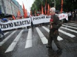 PUŞKİN - Putin Karşıtları Liderleri Olmadan Yürüyüşe Geçti