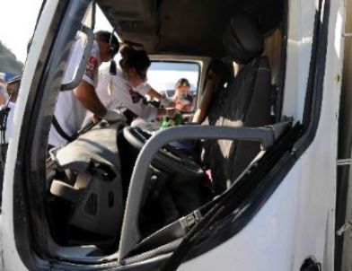 Samsun-ordu Karayolunda Zincirleme Trafik Kazası