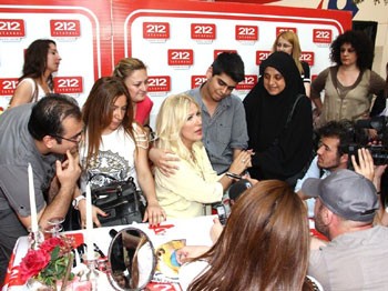 Seda Sayan Hem Çoştu Hem Çoşturdu