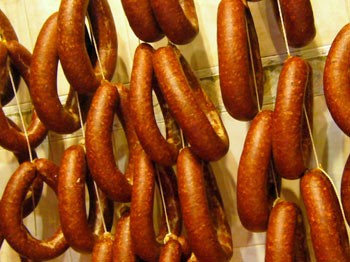 Gıda skandallarında son perde: Sucuklar nitrat deposu