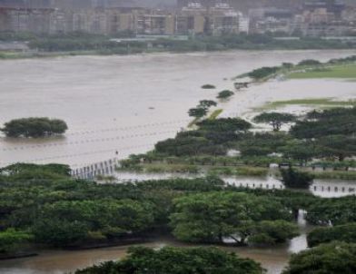 Tayvan’da Sel: 5 Ölü