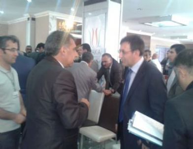 Van Tekstil Kent Projesi’ne Bakan Desteği