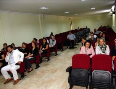 Akşehir’de Hemşirelikte Liderlik Kursu Düzenlendi