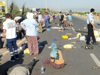 Kahramanmaraş'ta feci kaza: 1 Ölü 51 Yaralı