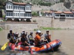 CELIL ÖZ - Yalılar Arasında Rafting