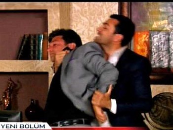 Araf Zamanı 21. Bölüm Fragmanı Ve Özeti