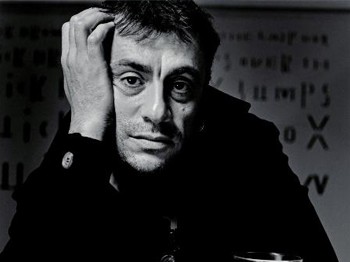 Kutluğ Ataman'dan Öğrencilere Destek